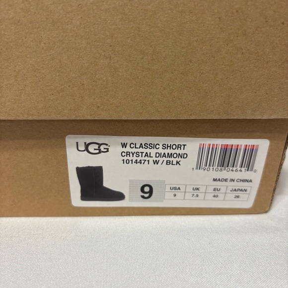 UGG Women's Classic Short Crystal Diamond boots in black suede - Picture 5 of 13